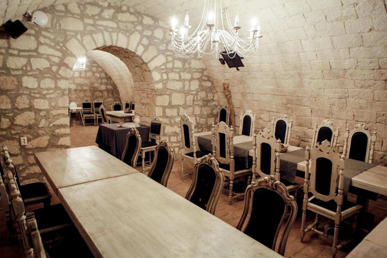 Labor Kvartely Hotel Tokaj Buitenkant foto
